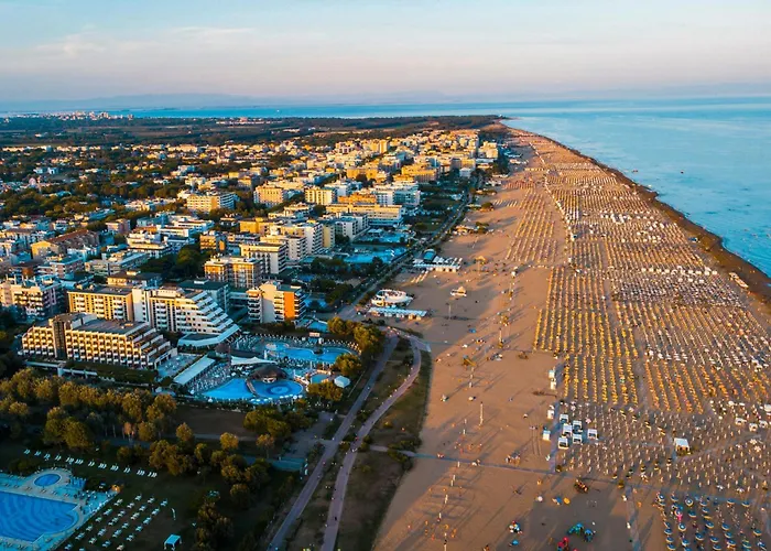 Apartment Waterfront In 53921 Bibione